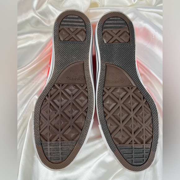 Worn Once Converse All Stars Chuck Taylor Sneaker Shoe Size 11 women’s. 9 Men’s - Picture 9 of 9